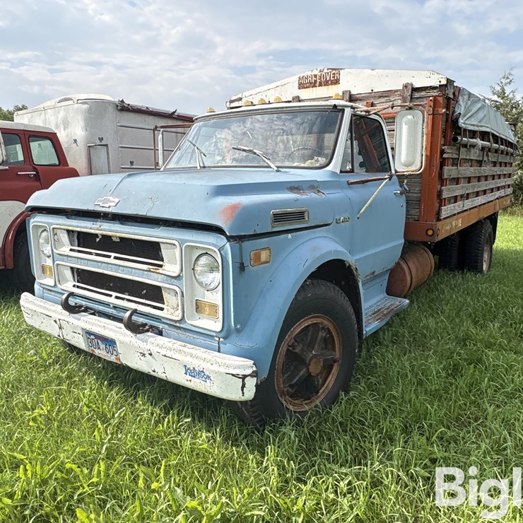 1970 Chevrolet CE60 Grain Truck