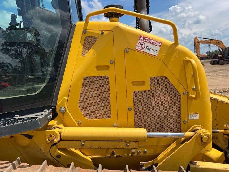 2021-komatsu-d39px-24-image-21