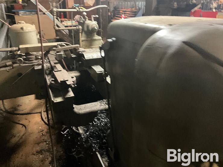 monarch-turning-lathe-image-5