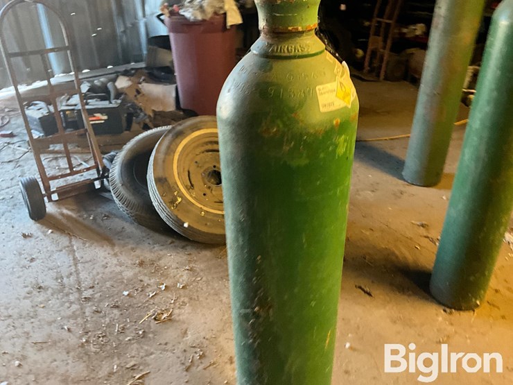 airgas-un1072-oxygen-bottle-image-4