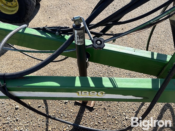 2009-john-deere-1890-image-12