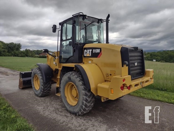 2018-caterpillar-910m-image-35