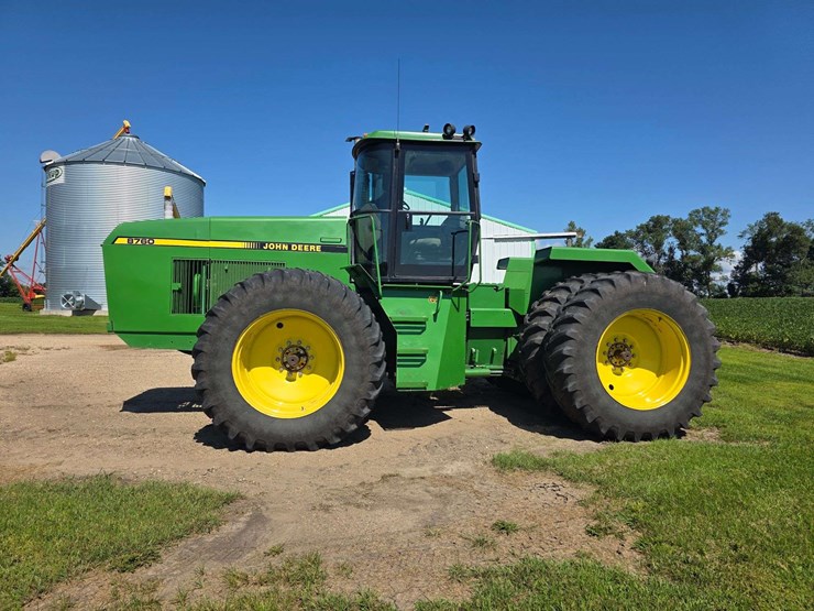 1989-john-deere-8760-image-33