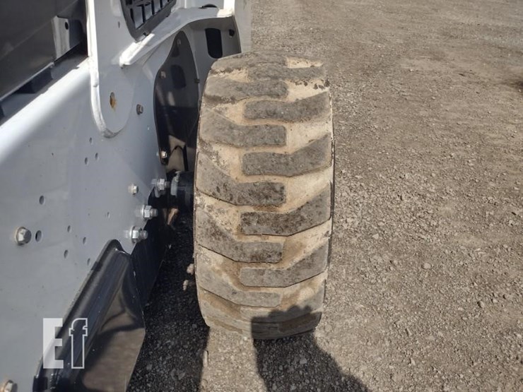2022-bobcat-s740-image-23