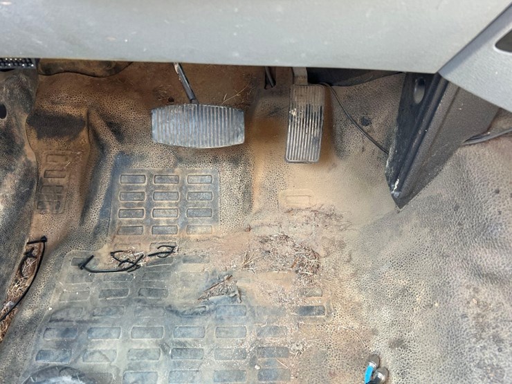 2016-ford-f250-xl-image-33