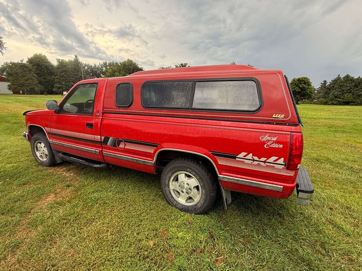 1993-chevrolet-silverado-image-16