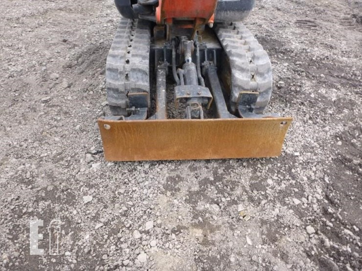 2018-kubota-k008-3-image-15