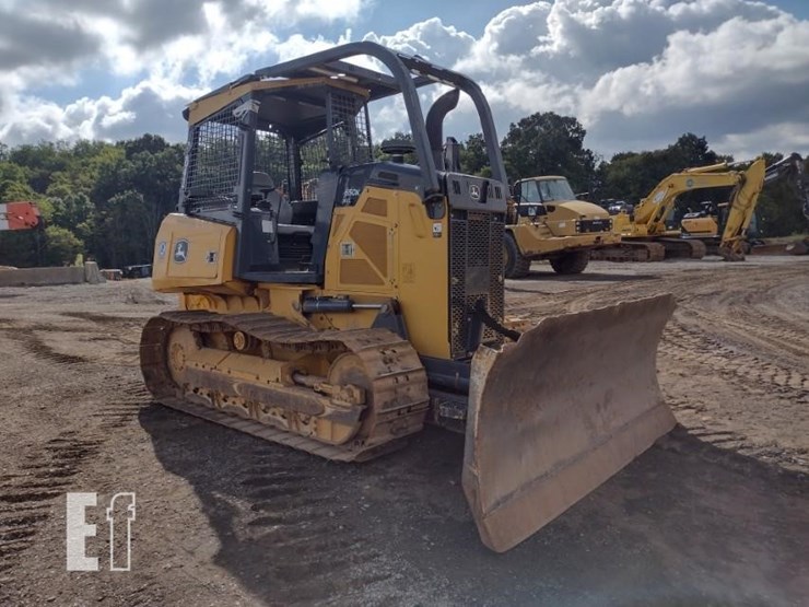 deere-650k-xlt-image-48