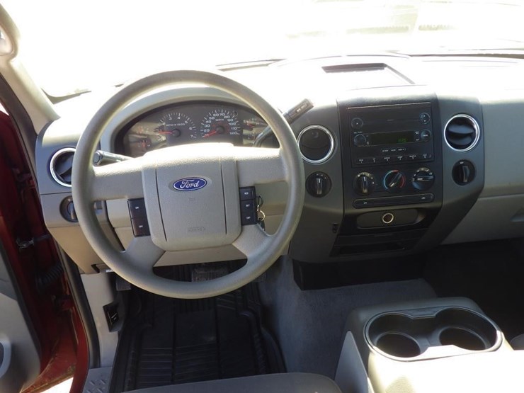 2004-ford-f150-image-7