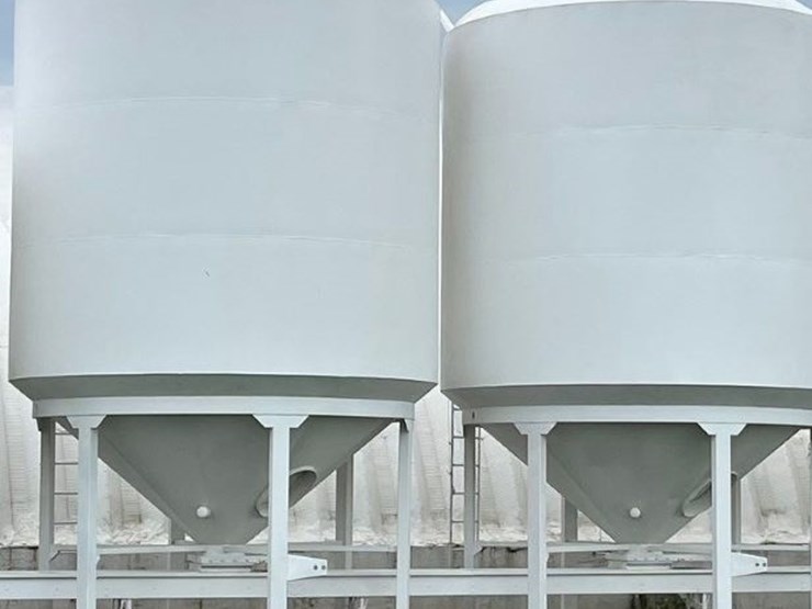 2-meridian-bulk-seed-bins-(jn2692-&-jn2693)-image-4