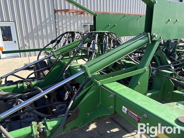 2009-john-deere-1890-image-19