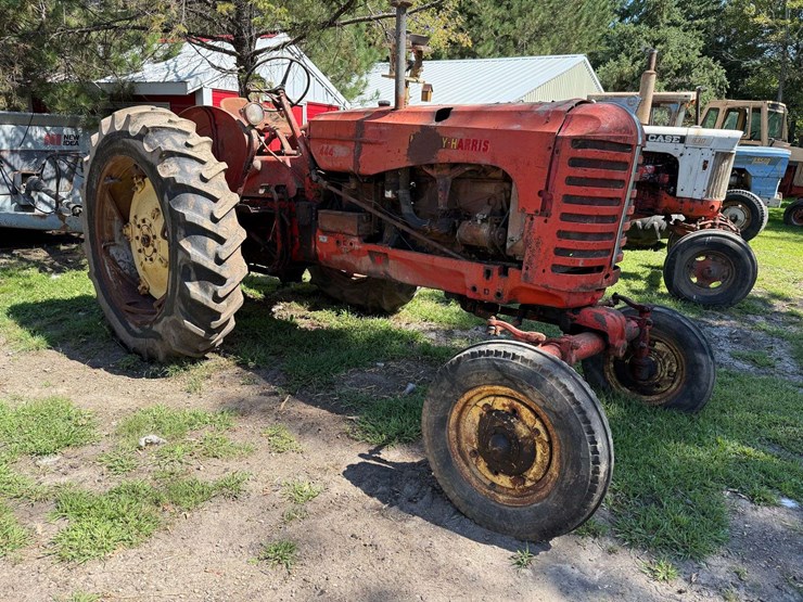 massey-harris-444-image-1