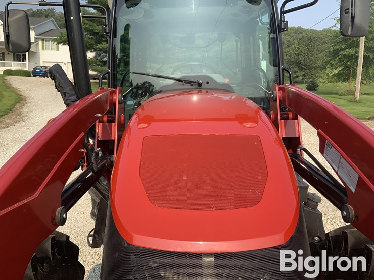 2023-case-ih-farmall-105a-image-17
