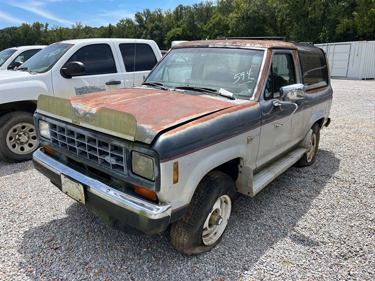 1987-ford-bronco-image-2