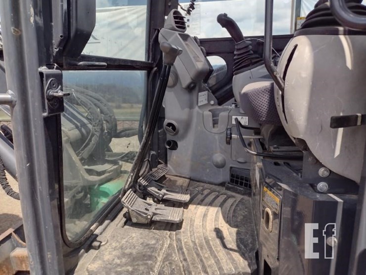 2017-deere-60g-image-12