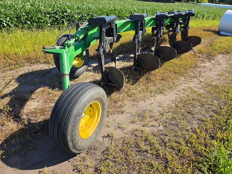 john-deere-2800-image-8