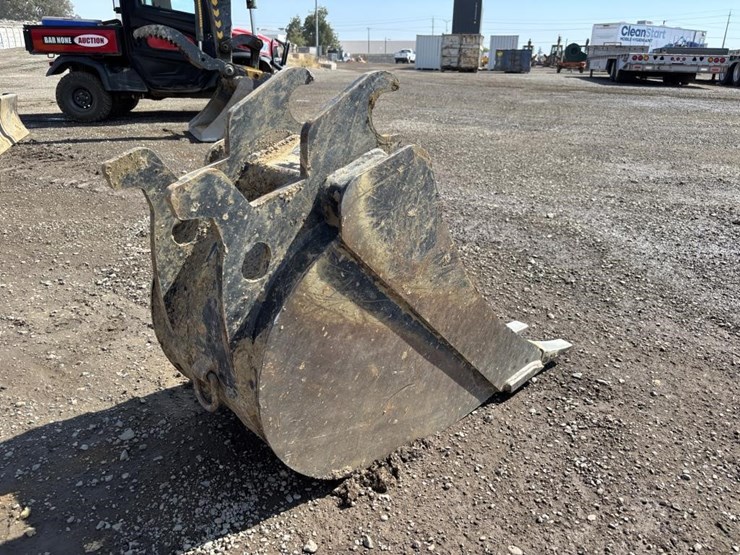 deere-60g-image-3