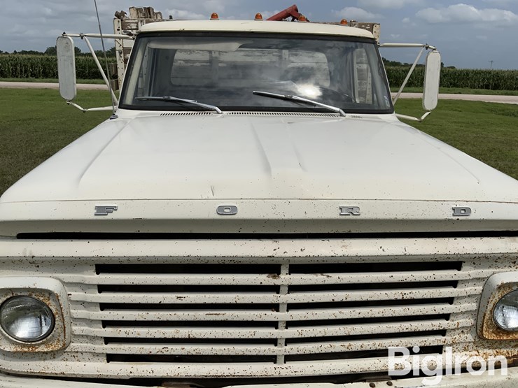 1968-ford-f600-image-14