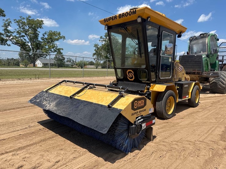 2021-smith-challenger-scm-400-sweeper-image-2