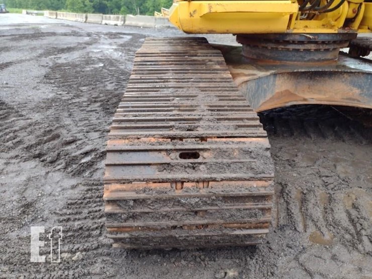 2017-komatsu-pc240-lc-11-image-31