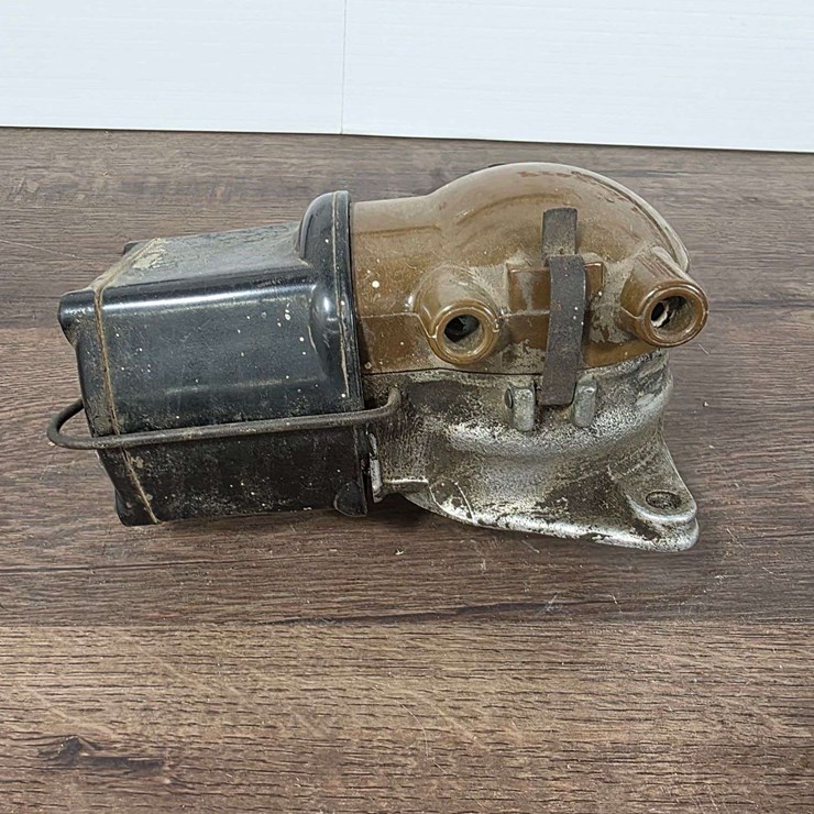 FORD 8N