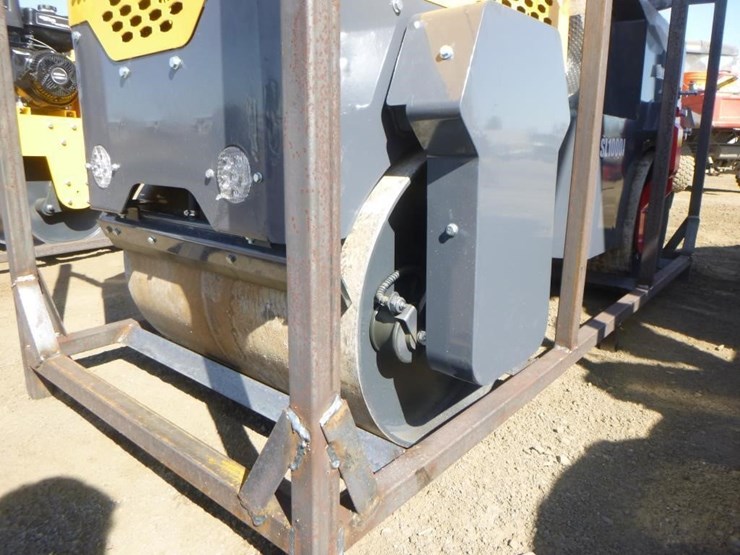 2025-sdlool-sl1000-tandem-vibratory-roller-image-7