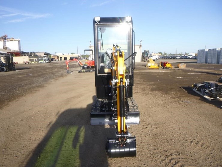 2025-vicsec-vc13c-hydraulic-excavator-image-6