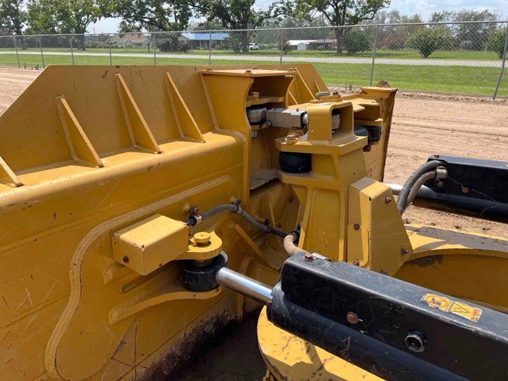 2019-caterpillar-d6n-lgp-image-27