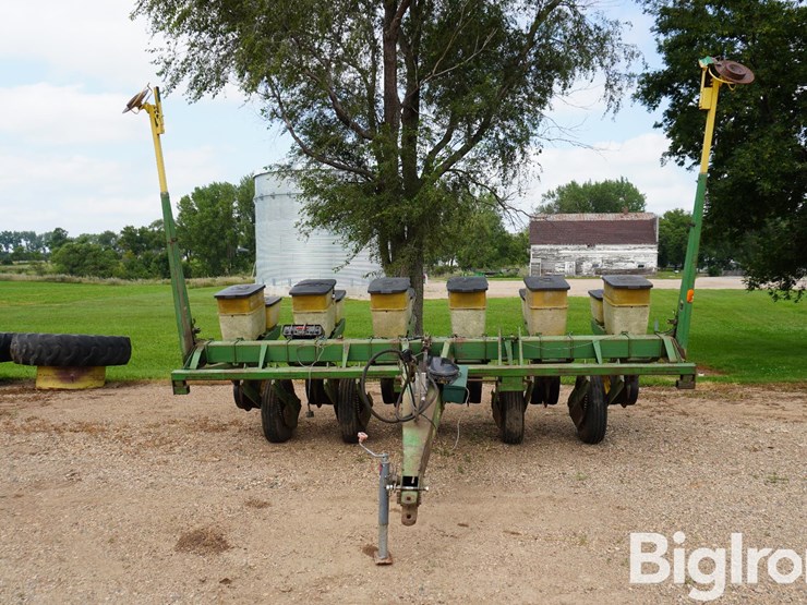 john-deere-7000-image-2