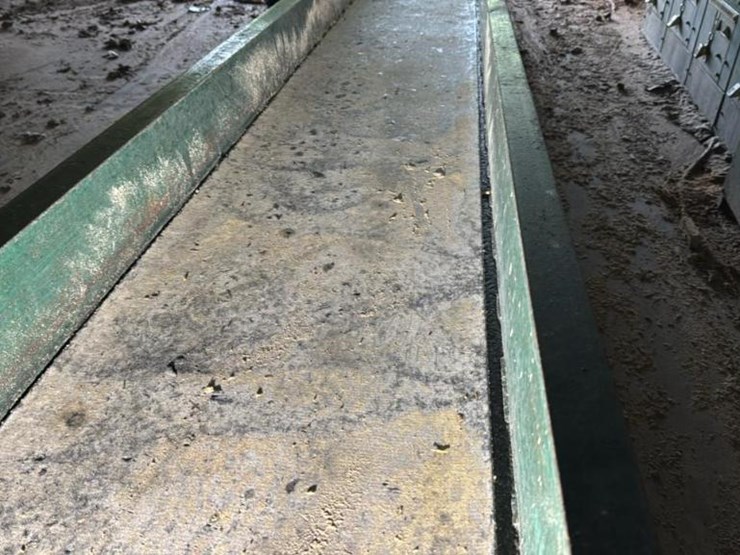 #126-•-inclined-belt-conveyor-image-7