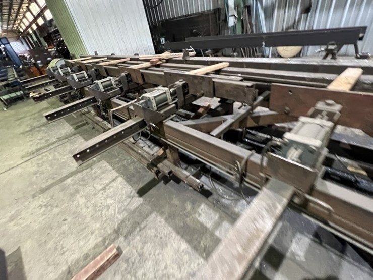 50'-air-actuated-truss-forming-table-image-16