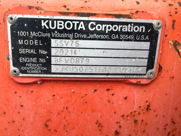 2016-kubota-ssv75-image-37