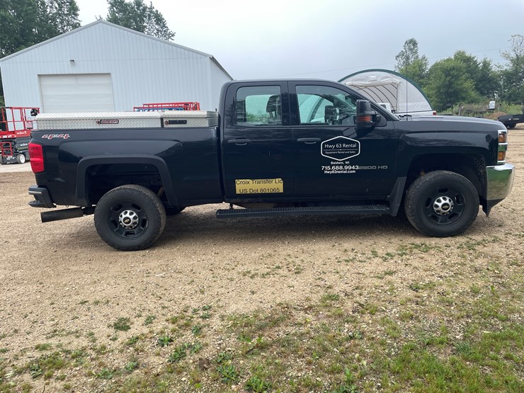#112-•-2015-chevy-2500-diesel-4x4-pickup-(has-wi-title)-image-4