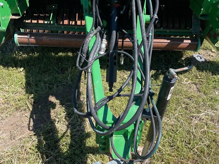 2018-john-deere-560r-image-13
