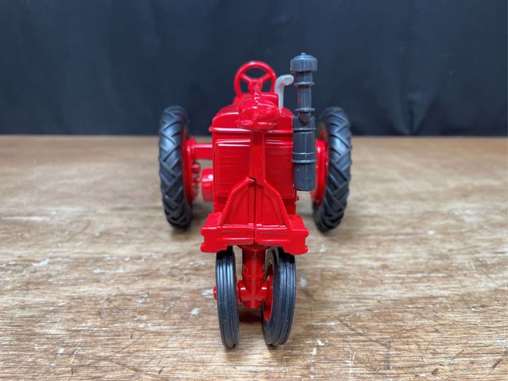 1/16-farmall-f-20-firestone-nib-ertl-image-11