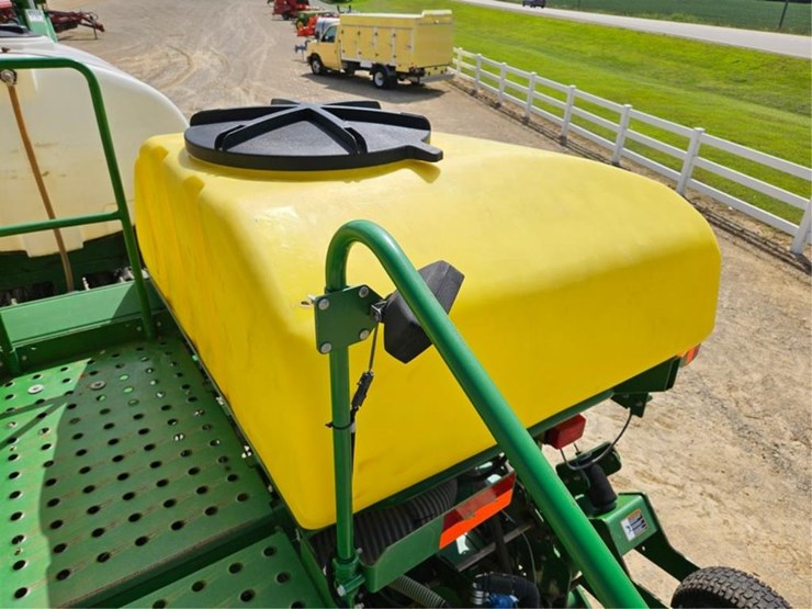 #225-•-westfield-130-71-13"-grain-auger-image-78