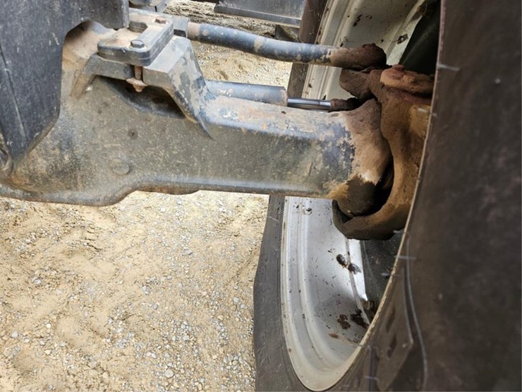 case-ih-mx285-image-52