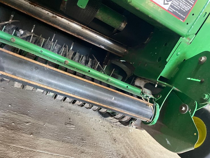 john-deere-560r-image-31