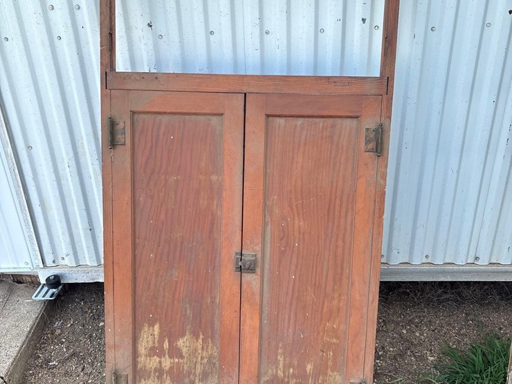 wood-cabinet-door-image-1