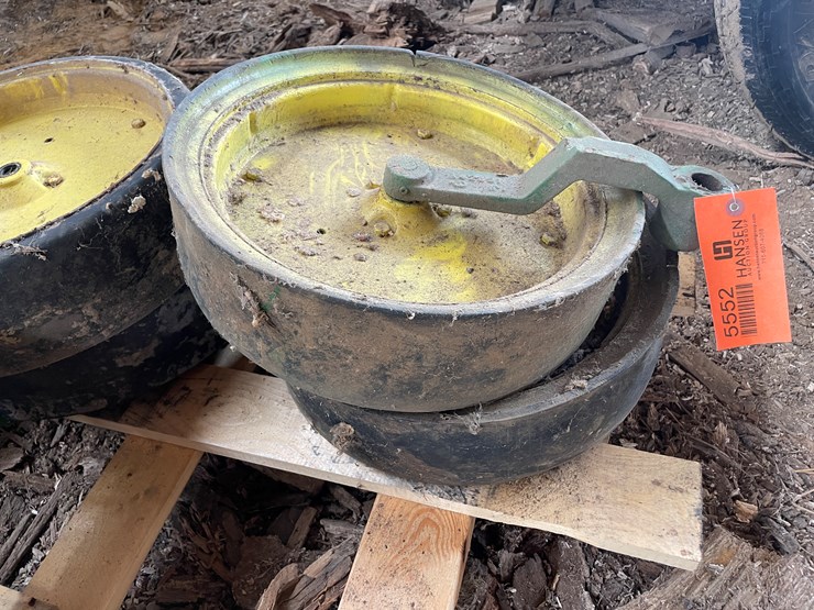 #5557-•-john-deere-gauge-wheels-image-9