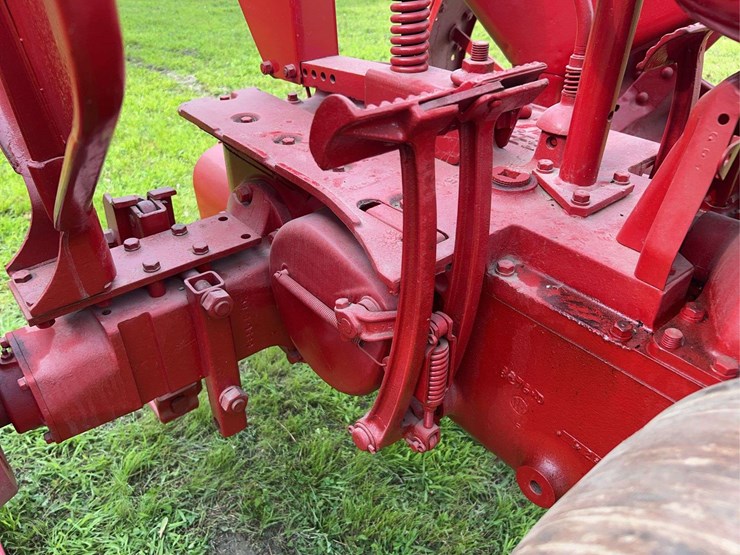 1940-farmall-h-distillate-image-27