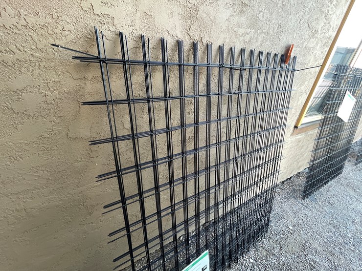 #4035-•-wire-mesh-panels-image-6