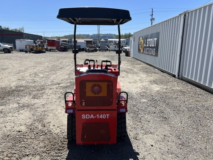 2025-agt-sda-140t-mini-compact-track-loader-image-5