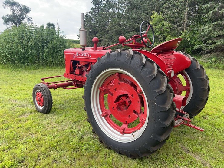1944-farmall-h-distillate-image-3
