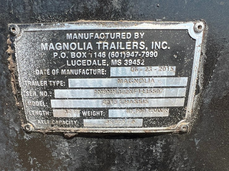 2015-magnolia-trailer-image-51