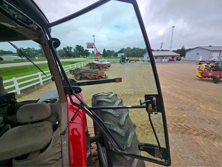 case-ih-mx285-image-26