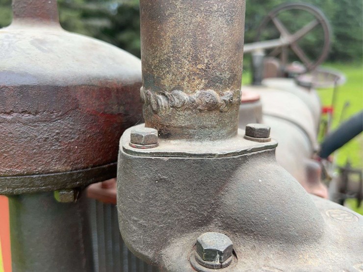 farmall-f12-image-16