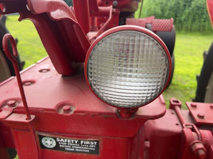 1944-farmall-h-distillate-image-44
