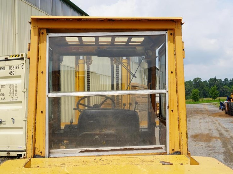 #302-•-komatsu-fd40-forklift-image-26