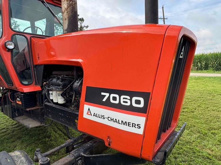 1980-allis-chalmers-7060-image-27